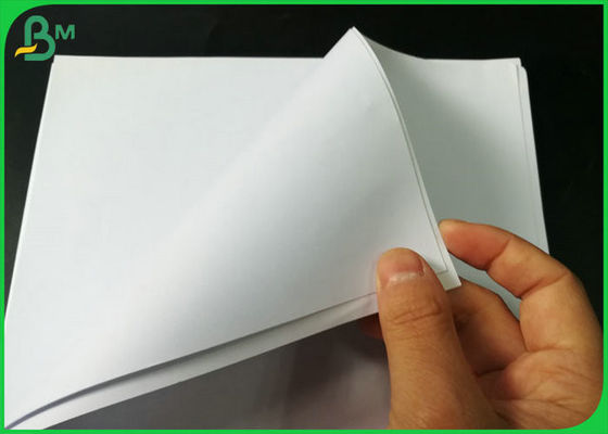 Kertas Cetak Offset Profesional Kertas White Bond Halus Untuk Pencetakan / Salin