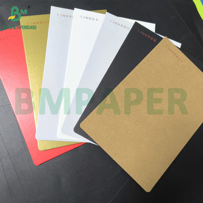Kardus abu-abu yang dilaminasi dengan kardus hitam putih yang tidak dilapisi 1.8mm 2.0mm