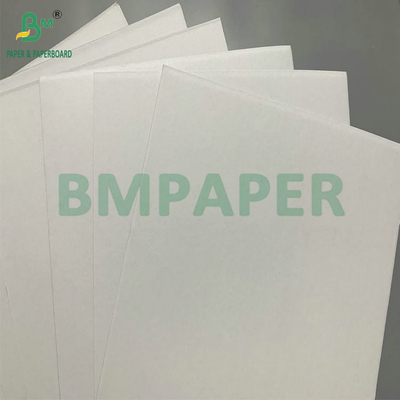 1mm 2mm Putih Atas Putih Kembali Laminasi Papan Kardus permukaan tanpa kayu