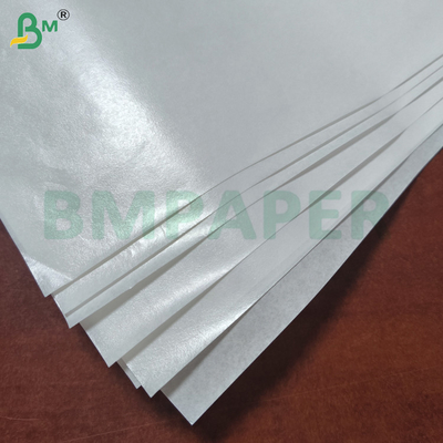 Mesin kertas pemutih putih MG yang dihiasi dengan kilau tinggi di satu sisi 30gm - 70gm