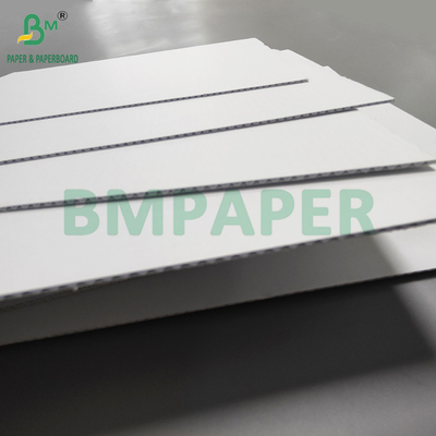 Kertas bergelombang 3 lapis putih untuk lapisan kotak parfum E F Flot 70 x 100cm