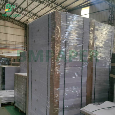 Kertas bergelombang 3 lapis putih untuk lapisan kotak parfum E F Flot 70 x 100cm