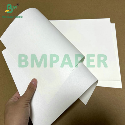 70gr 80gr Kekuatan robek Micro-reped kertas pemutih Untuk kantong semen 720MM 820MM