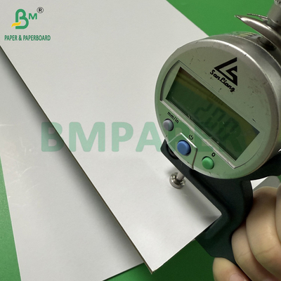 2mm 1400gsm tebal Duplex Board 78 X 109mm Dua sisi White Paperboard Untuk Kotak Karton