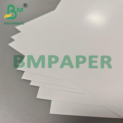 128gm Kekuatan yang sangat baik Glossy Dan Matte Coated Paper Untuk Kartu Undangan