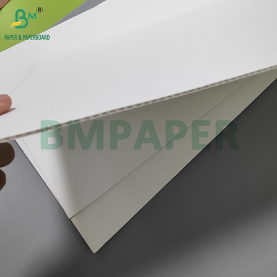 120+120+120g Lembar Kardus Bergelombang Putih Untuk Liner Kosmetik 30 "x 40"