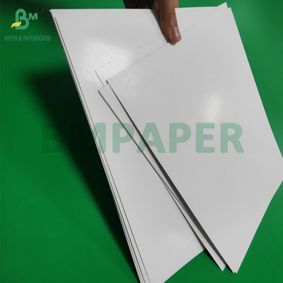 300gm 320gm Blue Core C2S Paper Untuk Kartu 71 x 65cm High Smoothness