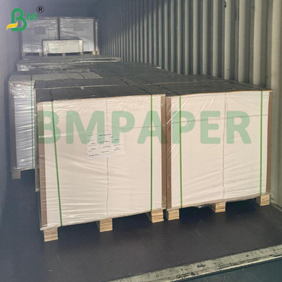Ketahanan menghancurkan yang kuat 200gm kertas kraft putih untuk tabung kertas