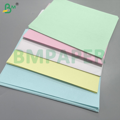 Multi-warna Tanpa Karbon Copy Paper 20lb Karbonless Paper Untuk Instant Copy