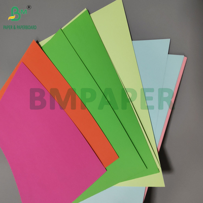 80gm 110gm Tidak dilapisi Warna Bristol Paper Board Untuk Kerajinan Tangan Sekolah 61 x 86cm