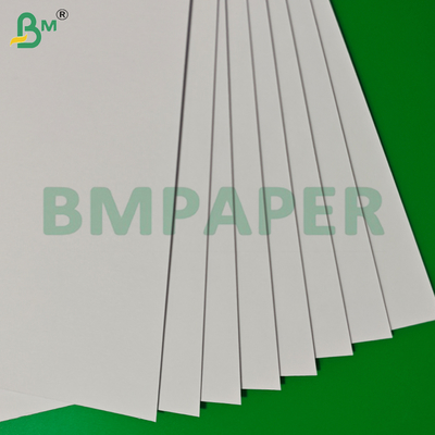 350gm 400gm Keputihan dan Kekakuan Tinggi Lembar kertas bebas kayu