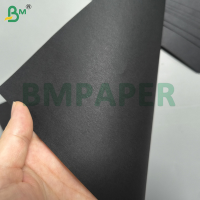 75gm kertas kemasan kraft warna hitam permukaan halus matte