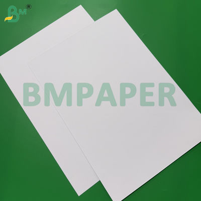 Kertas Bristol Super Putih 300gsm Tidak Dilapisi Permukaan Halus Bebas Asam 19 X 24"