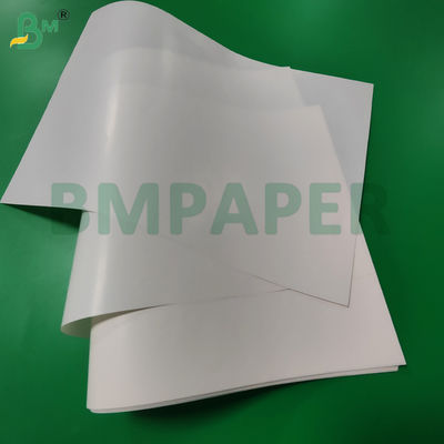 Kertas Metalik Kekuatan Basah 68gsm 70gsm Untuk Label Bir 70 x 100cm Tahan Air
