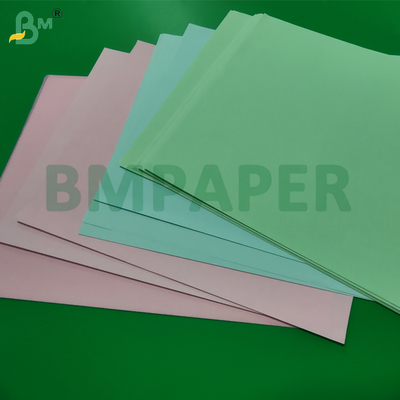 55gsm 80gsm NCR Karbonless Copy Paper 70 x 100cm Sensitivitas Tinggi Gambar Biru