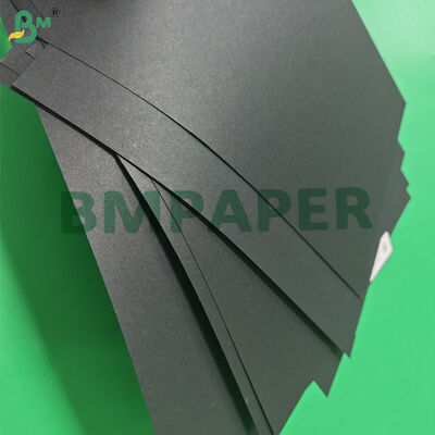 250gm 300gm Kertas Kardus Hitam Untuk Paket Perhiasan Percetakan yang sangat baik
