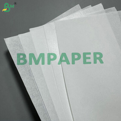 Kertas Kraft Putih Glossy Satu Sisi Berkualitas Tinggi 30gsm 40gsm dengan Kemampuan Cetak & Kekakuan yang Sangat Baik untuk Tas