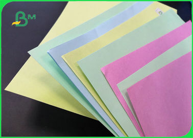 Kertas cetak ofset berwarna biru / hijau untuk catatan stik 80gsm 120gsm