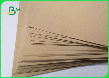 110 - 220gsm Lembar Kraft Liner Daur Ulang Untuk Kotak Kemasan 65 * 86cm