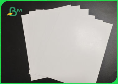 Glossy atau Matt Art Card Paper 150gm sampai 300gm untuk Brosur Putih Iklan